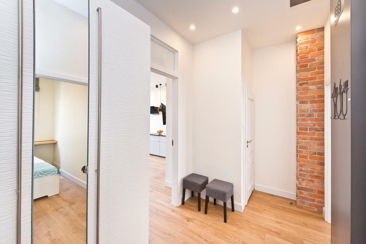 Old Town Super Apartment Ogarna Gdansk Ngoại thất bức ảnh